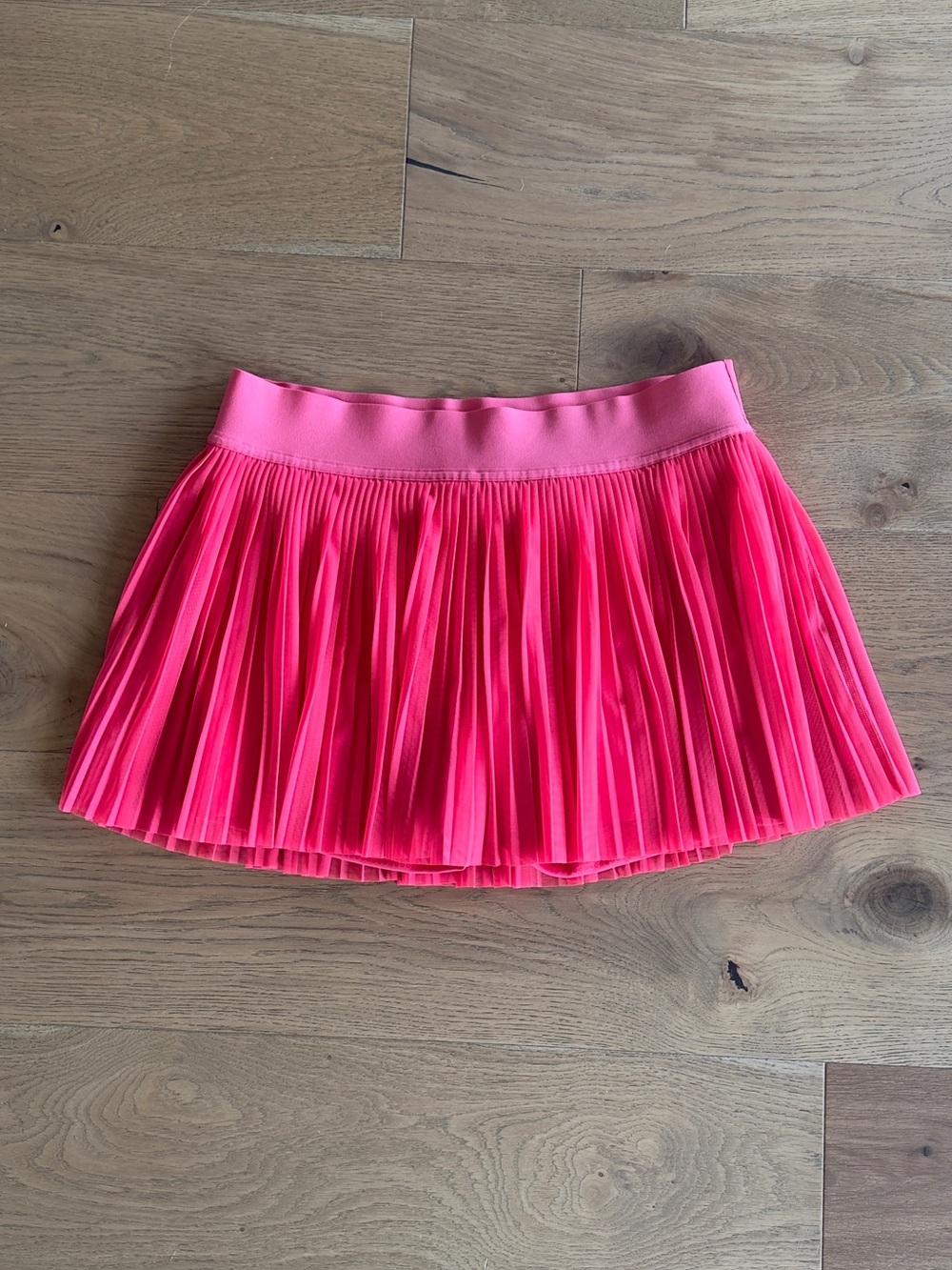 Lululemon - Women’s Pleated Mini Skirt
